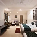 Hotel Delhi 37 By Star Group